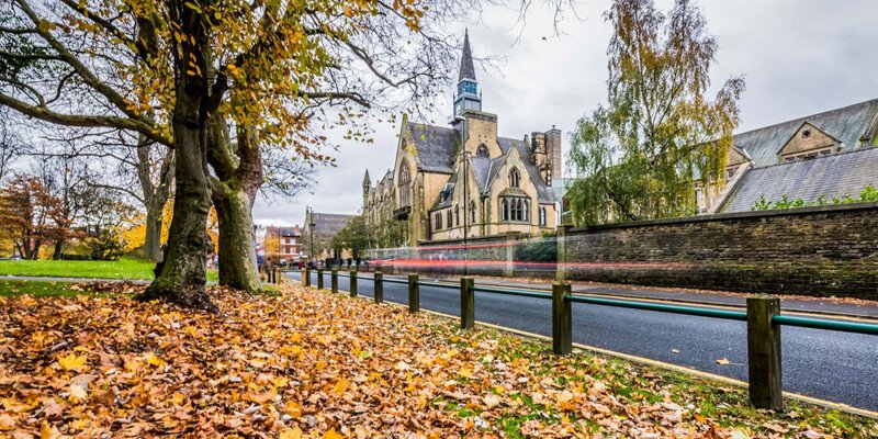 autumn on campus