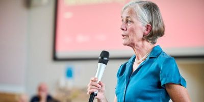 Chief Scientific Adviser sees Leeds research in action