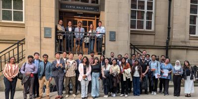 MBA Students Tackle High-Stakes Boardroom Crisis