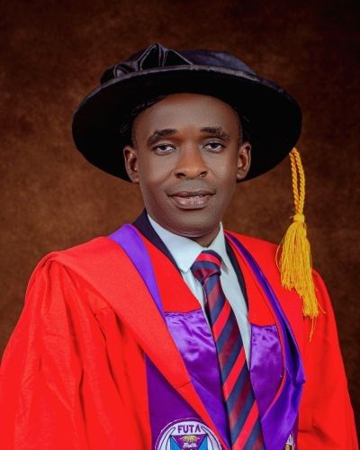 Olufemi Epebinu in graduation robes