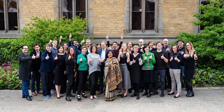 CERIC team with thumbs up