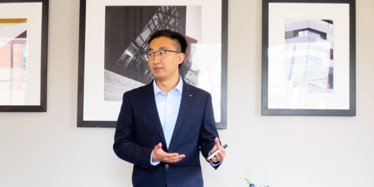 Fangqi Guo