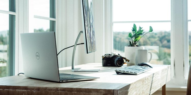 More than a third of UK office workers have no dedicated workspace at home