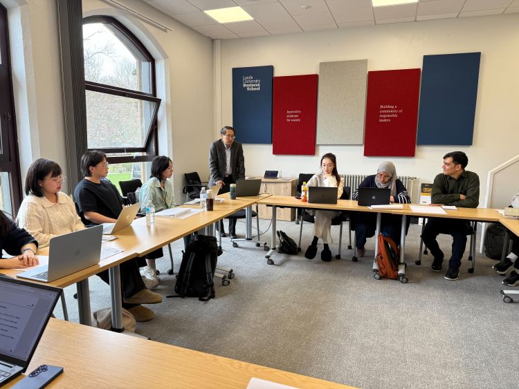 ATOD PGR workshop - Review Literature, Theorizing, and Theoretical Contribution