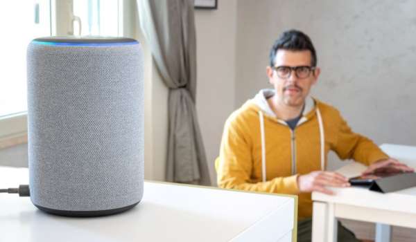 “Alexa, does listening to you change my risk perception?” | Blog | Centres and institutes | University of Leeds